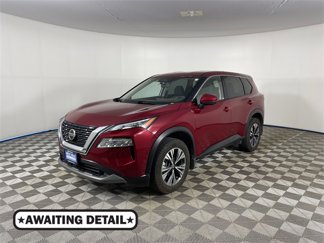 Used 2021 Nissan Rogue SV image 1