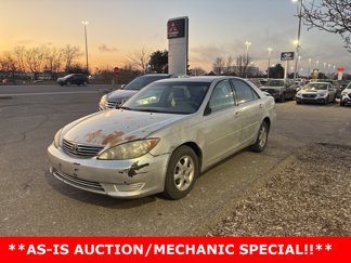 Used 2005 Toyota Camry LE image 1