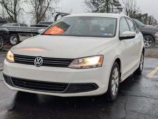 Used 2013 Volkswagen Jetta SE image 1