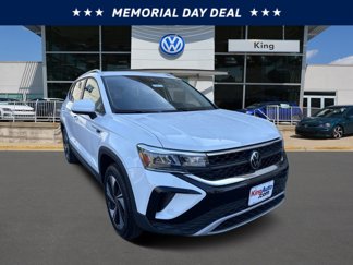 New 2024 Volkswagen Taos SE image 1
