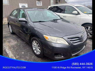 Used 2011 Toyota Camry XLE image 1