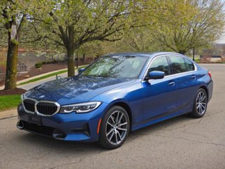 Used 2022 BMW 330i xDrive Sedan w/ Premium Package image 1