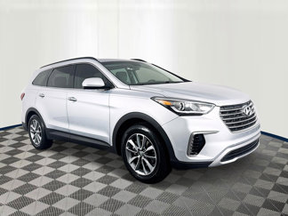 Used 2017 Hyundai Santa Fe SE image 1