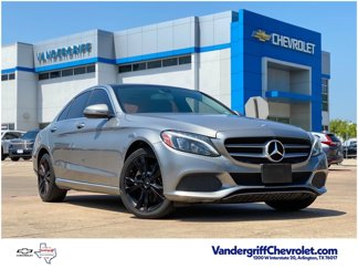 Used 2016 Mercedes-Benz C 300 4MATIC Sedan image 1