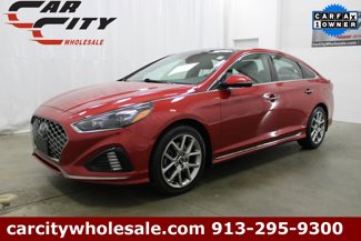 Used 2019 Hyundai Sonata Limited image 1