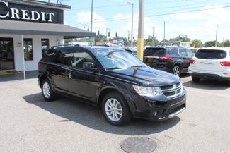 Used 2018 Dodge Journey SXT w/ Safe & Sound Group image 1