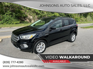 Used 2017 Ford Escape SE w/ Equipment Group 201A image 1
