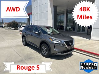Used 2023 Nissan Rogue S image 1