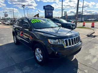 Used 2012 Jeep Grand Cherokee Laredo image 1