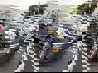 Used 2011 Buick Enclave CXL image 1