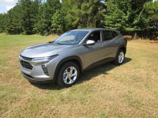 New 2025 Chevrolet Trax LS w/ LS Convenience Package image 1