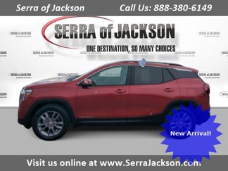 Used 2024 GMC Terrain SLT w/ Infotainment Package II image 1