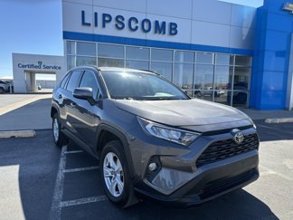 Used 2021 Toyota RAV4 XLE image 1