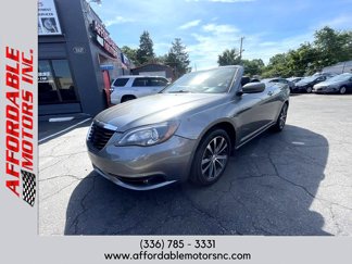 Used 2012 Chrysler 200 S image 1