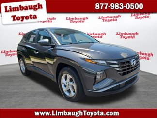 Used 2023 Hyundai Tucson SE image 1