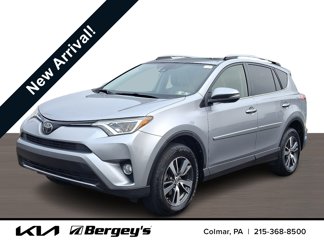 Used 2018 Toyota RAV4 XLE image 1