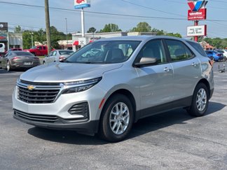 Used 2022 Chevrolet Equinox LS image 1