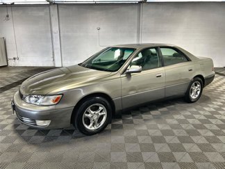 Used 1997 Lexus ES 330 image 1