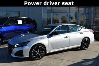 Used 2023 Nissan Altima 2.5 SR image 1