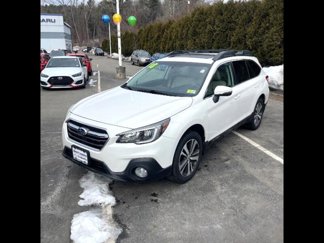 Used 2018 Subaru Outback 2.5i Limited image 1