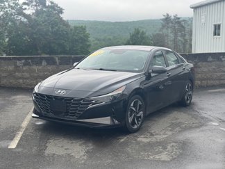 Used 2021 Hyundai Elantra Limited image 1