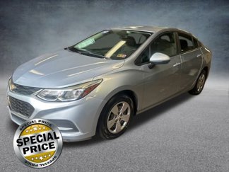 Used 2018 Chevrolet Cruze LS image 1