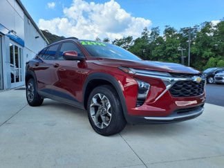 Used 2024 Chevrolet Trax LT w/ Driver Confidence Package image 1