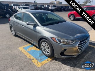 Used 2018 Hyundai Elantra SE image 1