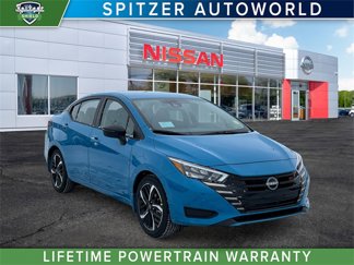 New 2025 Nissan Versa SR w/ Trunk Package image 1