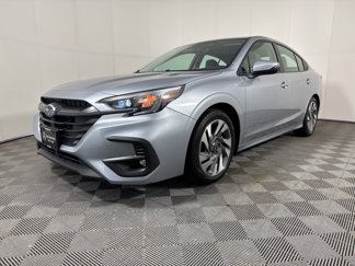 Used 2024 Subaru Legacy Limited image 1