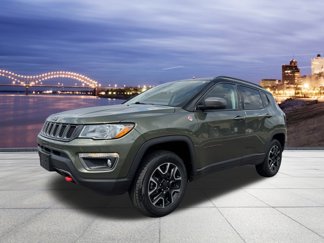 Used 2019 Jeep Compass Trailhawk w/ Leather Interior Group image 1