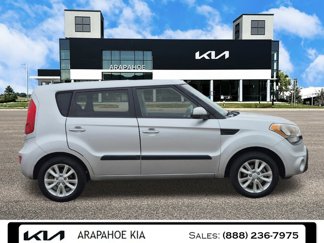 Used 2012 Kia Soul + image 1