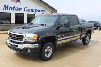 Used 2003 GMC Sierra 2500 SLE w/ Skid Plate Package image 1