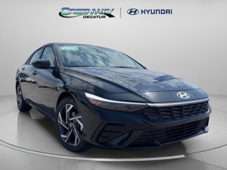 New 2025 Hyundai Elantra Sport image 1