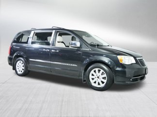 Used 2012 Chrysler Town & Country Touring-L w/ Entertainment Group #2 image 1