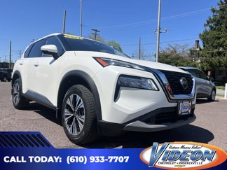 Used 2021 Nissan Rogue SV image 1