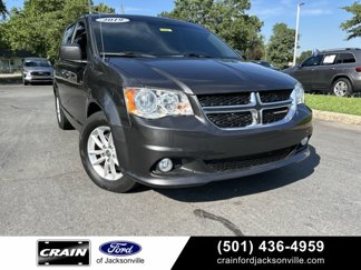 Used 2019 Dodge Grand Caravan SXT image 1