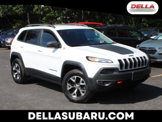 Used 2017 Jeep Cherokee Trailhawk w/ Cold Weather Group image 1