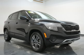 Used 2022 Kia Seltos LX image 1