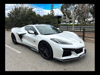 Used 2023 Chevrolet Corvette Z06 image 1