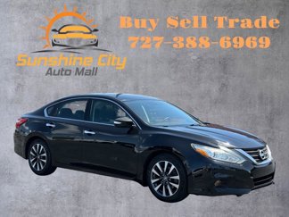 Used 2016 Nissan Altima 2.5 SV w/ Convenience Package image 1