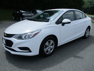 Used 2017 Chevrolet Cruze LS image 1