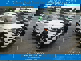 Used 2021 Ford Explorer XLT w/ Class III Trailer Tow Package image 1