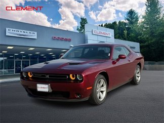 Used 2019 Dodge Challenger SXT w/ Driver Convenience Group image 1