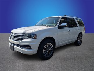 Used 2016 Lincoln Navigator Select image 1