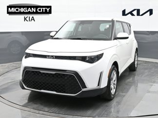 Used 2023 Kia Soul LX image 1