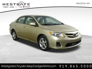 Used 2011 Toyota Corolla LE image 1