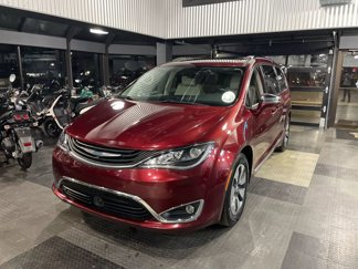 Used 2018 Chrysler Pacifica Limited w/ Advanced Safetytec Group image 1