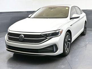Certified 2022 Volkswagen Jetta SEL image 1