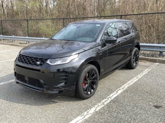 New 2024 Land Rover Discovery Sport Dynamic SE image 1